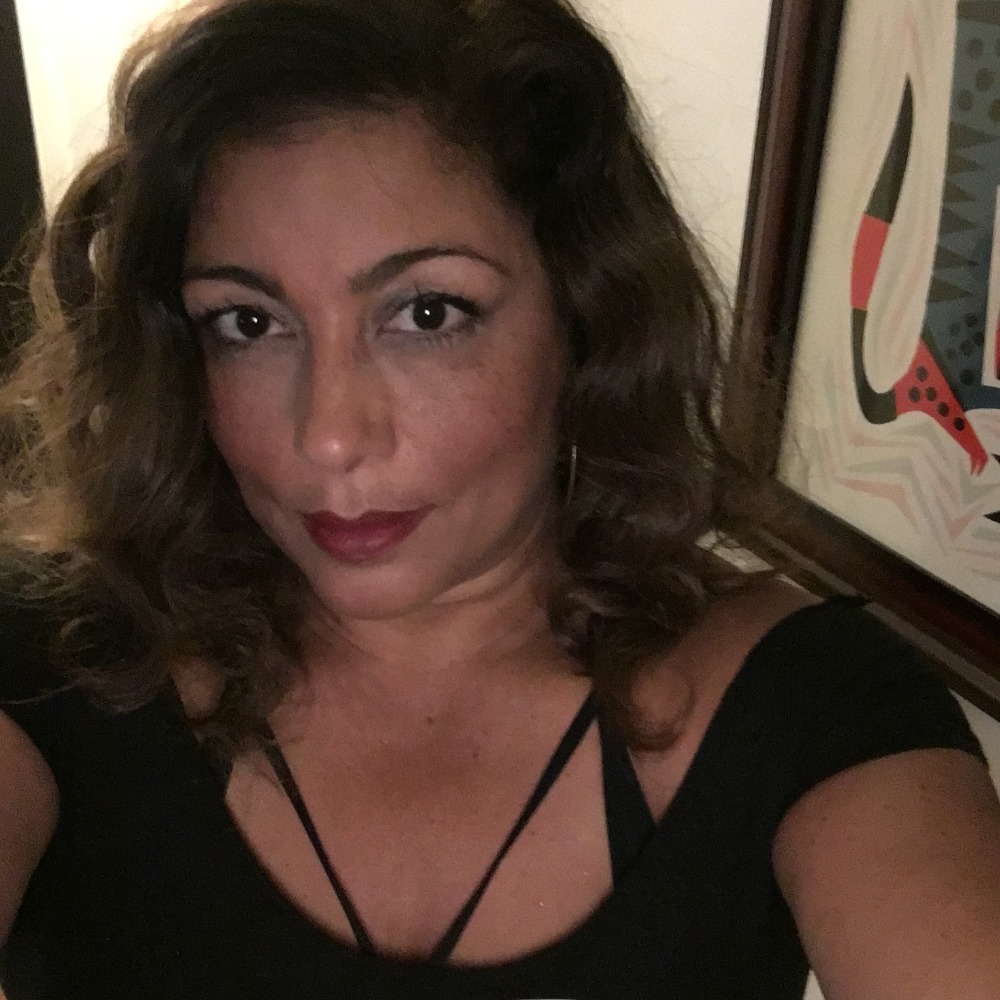 Meet your Posher, Renata